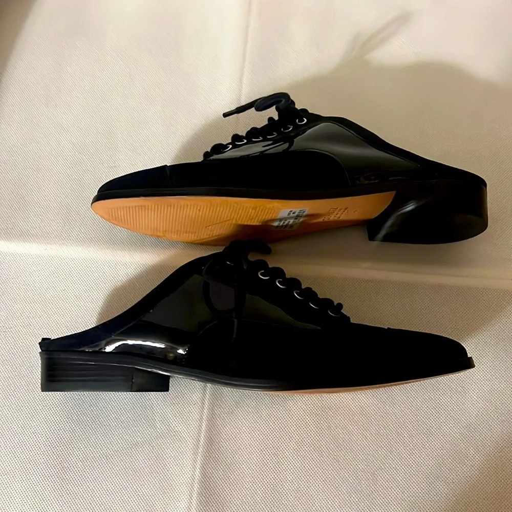 SCHUTZ. Suede Bkack Loafers. Size 8.5 NWOT
